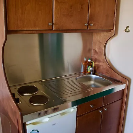Kekatos Apartment